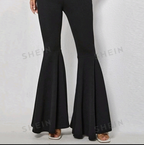 SHEIN Petite Ruffle Extra Wide Bell Bottom Hem Elastic Waist Black Stretch Pant - Picture 2 of 7